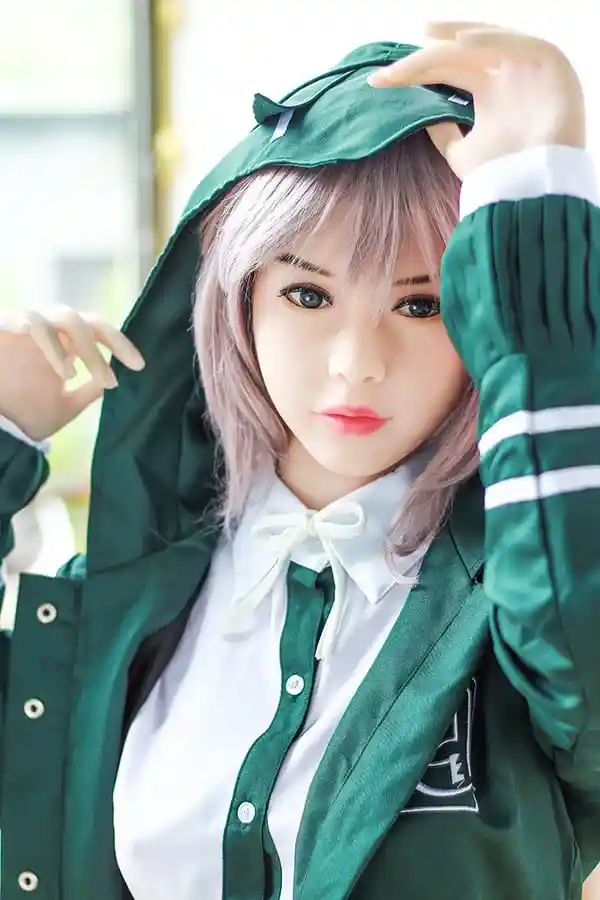 リアルな168cmタラ日本人セックスドールレビュー