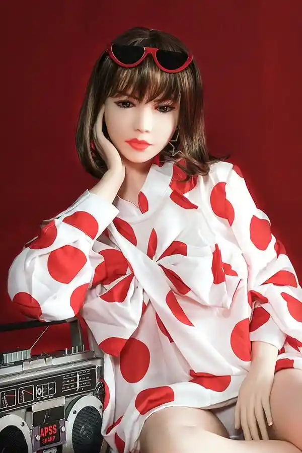 リアルなホットセックスドール ロベルタ 身長160cm