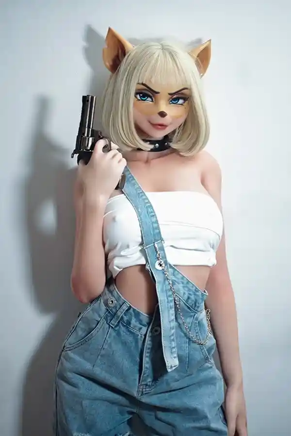 エルサ・ベイブ - 150cmの巨乳アニメ風ファーリーコンパニオンドールレビュー