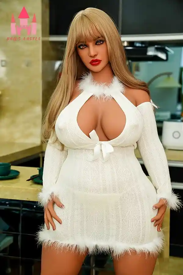 ドールズキャッスル イラコーン 150cm 曲線美ブロンド BBW セックスドール レビュー