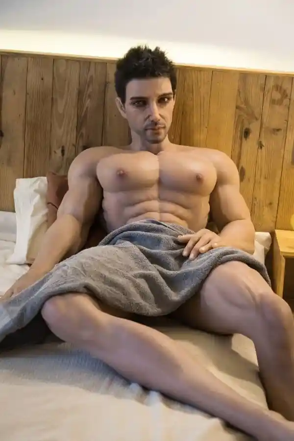 Qita Doll Lucas A 177cm 筋肉質シリコン製男性セックスドール レビュー