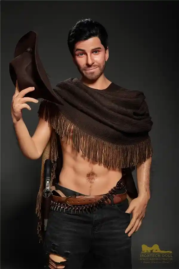 アイアンテックドールのジョセフのレビュー - 超リアルな170cmの成熟した男性コンパニオン