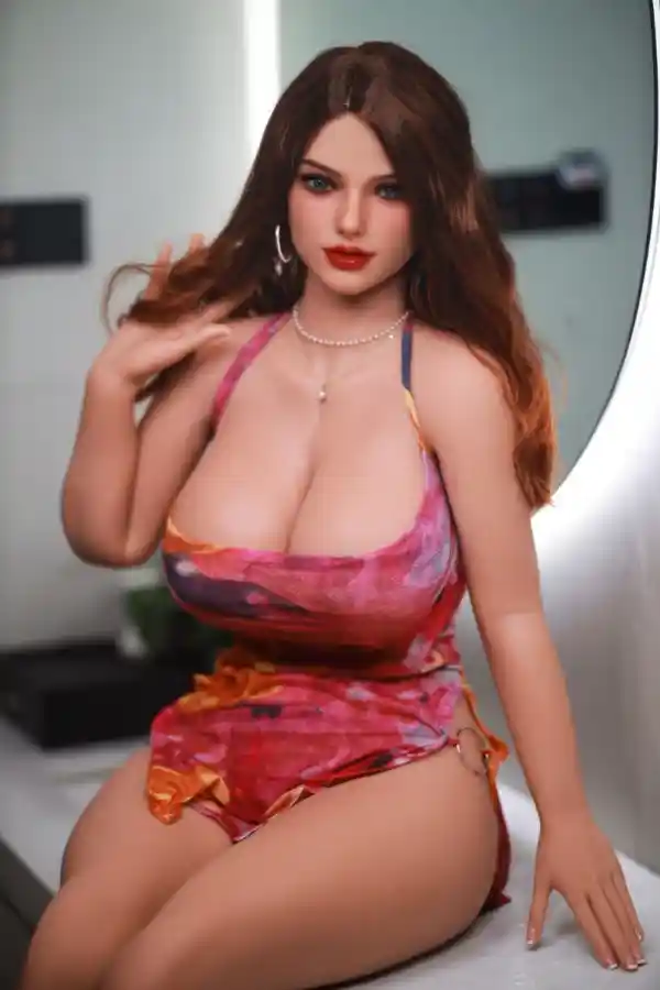 ファイアードール フィンリー 156cm リアルな熟女BBWセックスドール体験の徹底レビュー