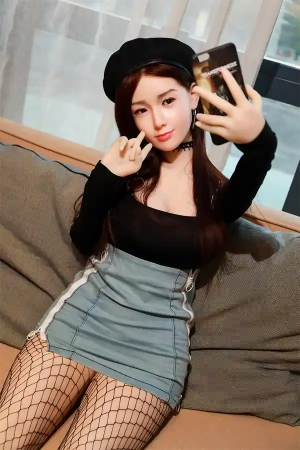 リフラノ・ドール徹底レビュー フルサイズ170cmシリコンヘッド・デカ尻セックスドールの徹底解説