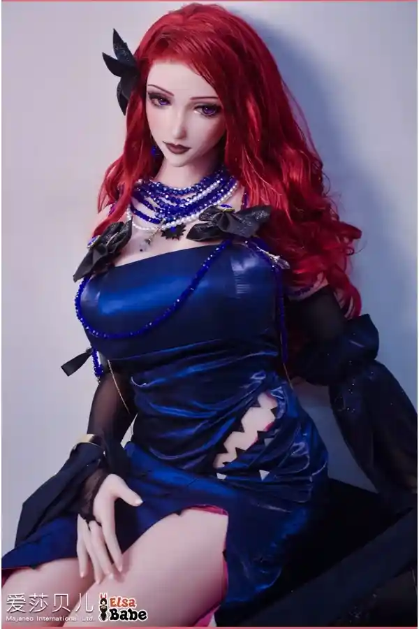 レビュー：エルサ・ベイブの驚異の165cm赤毛悪魔人形、菊川怜