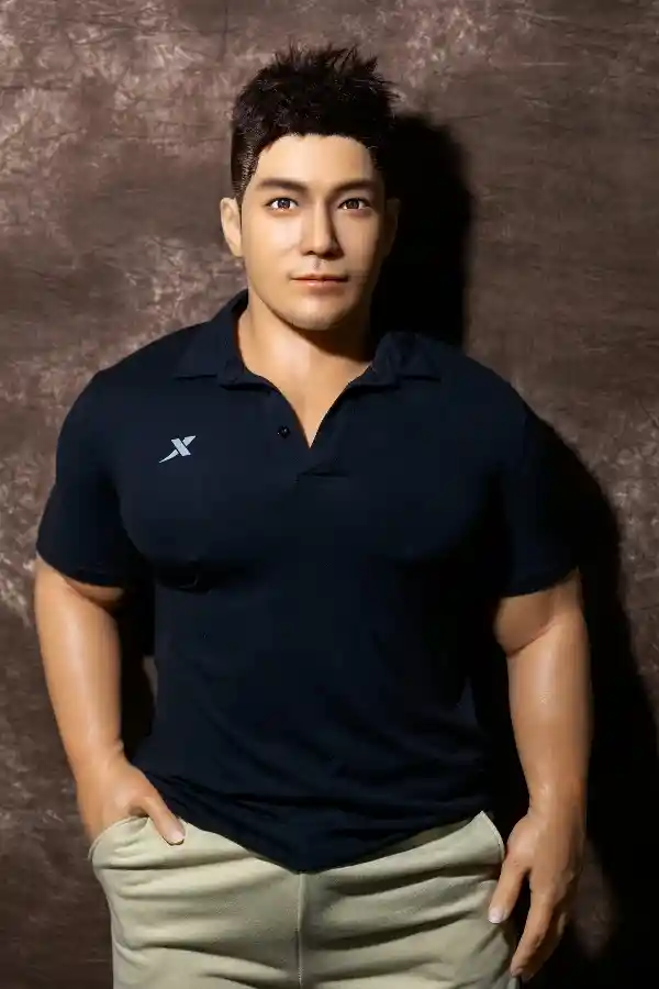 Qita Doll シリコン製男性セックスドール Xiong 170cm 5フィート7インチ レビュー シームレスヘッドボディ接続と可動顎、口腔構造機能付き